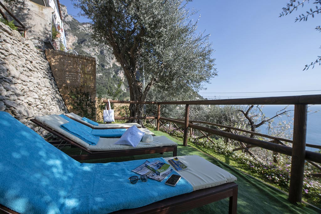 https://www.palazzotalamo.it/wp-content/uploads/2021/05/maison-don-rafe-palazzo-talamo-positano-09.jpg